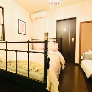https://mori-de-house-in-kobe-101.hotels-osaka.net